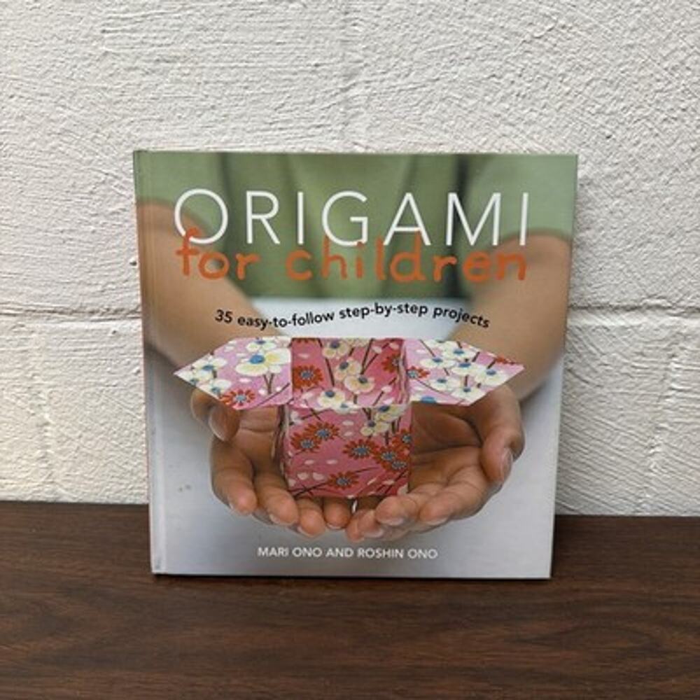 Origami For Children Book & Paper Pack. By Mari Ono & Roshin Ono.